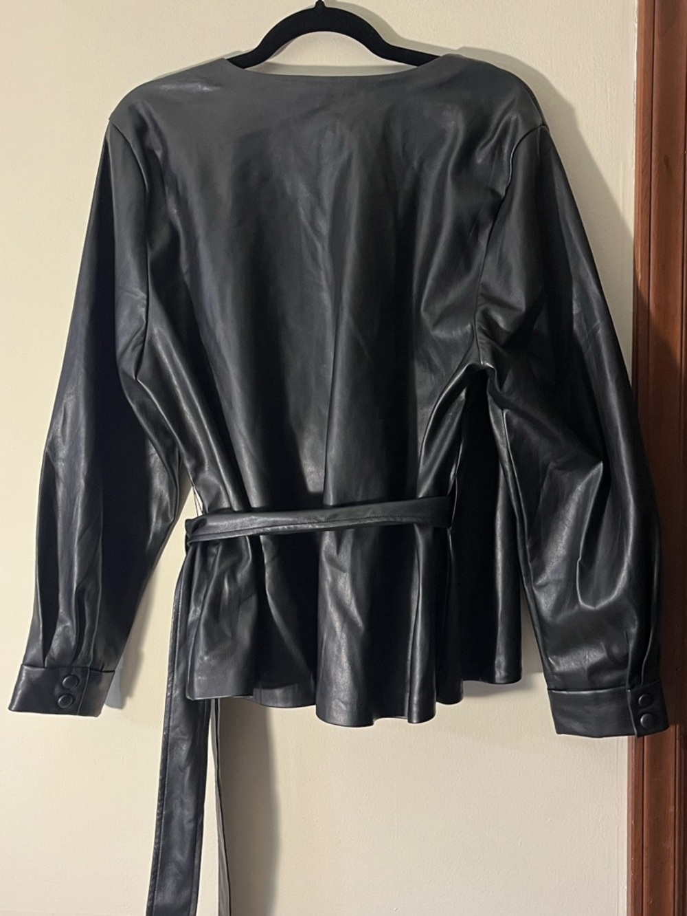 Eloquii Staple Street Style Black Faux Leather Wrap Top with Side Tie Size 16 - Picture 5 of 8